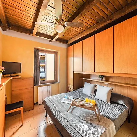 I Girasoli By Wonderful Italy Apartment Toscolano Maderno